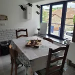 Les Volets Bleus Holiday home