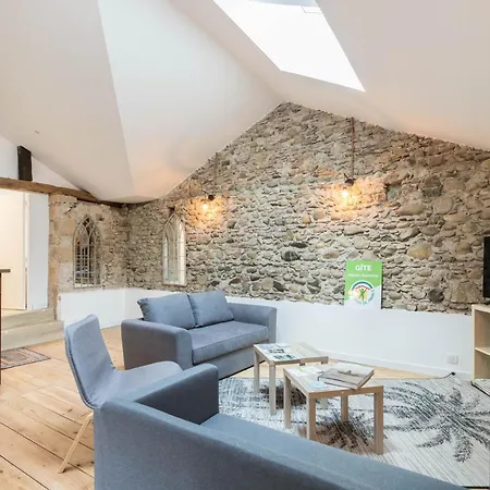 Holiday home Les Volets Bleus *